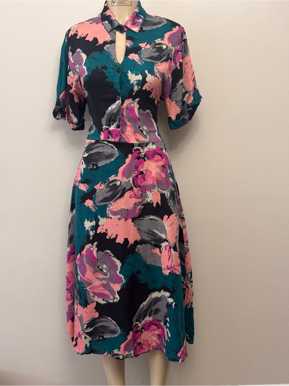 80s Vintage T Juniors Dress